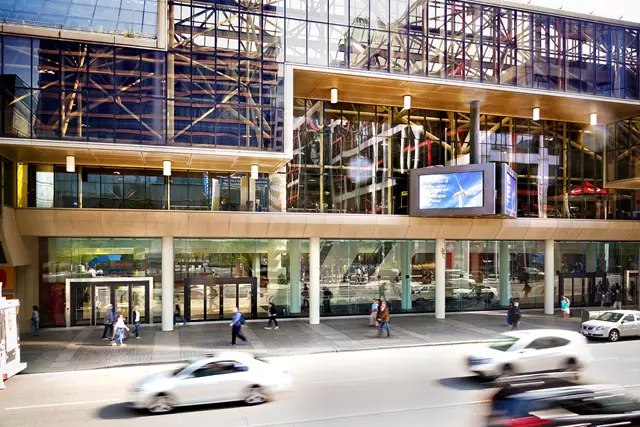 Convention Centres: Metro Toronto Convention Centre 5