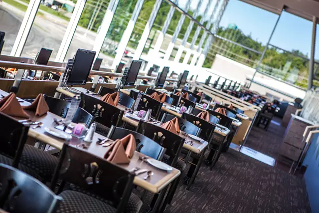 Entertainment Venues: Mohawk Racetrack 1