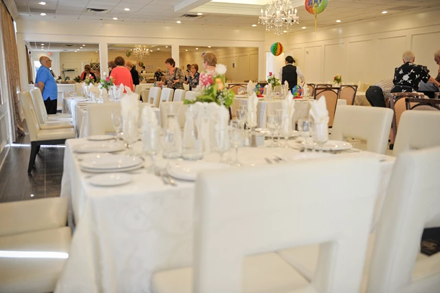 Banquet Halls: Montecassino Hotel & Event Venue 9