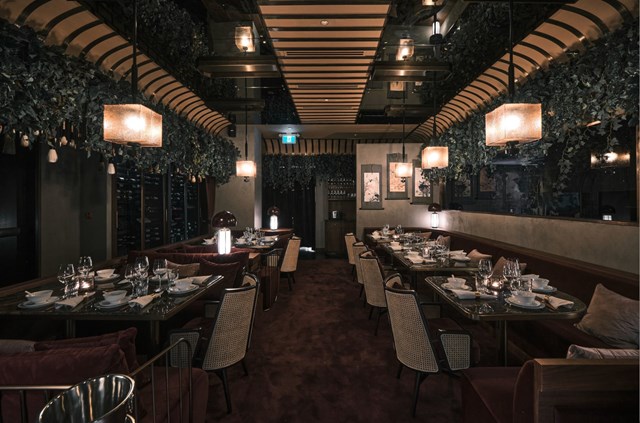 Restaurants: Mott 32 Restaurant 12