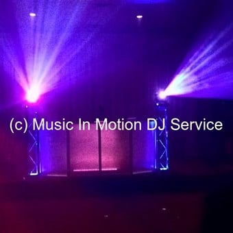 Disc Jockey's / DJs: Music in Motion DJ Service 13