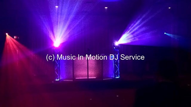 Disc Jockey's / DJs: Music in Motion DJ Service 13