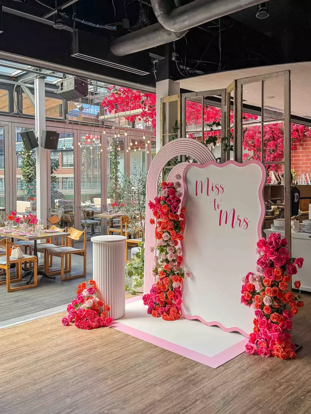 Restaurants: Nodo Liberty 5