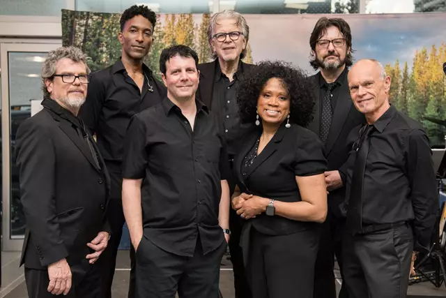 Live Music & Bands: Nova Sounds Entertainment 4