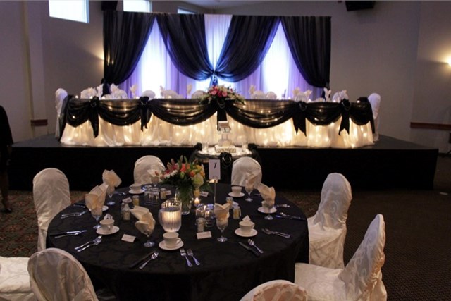 Banquet Halls: OE Banquet Hall 18