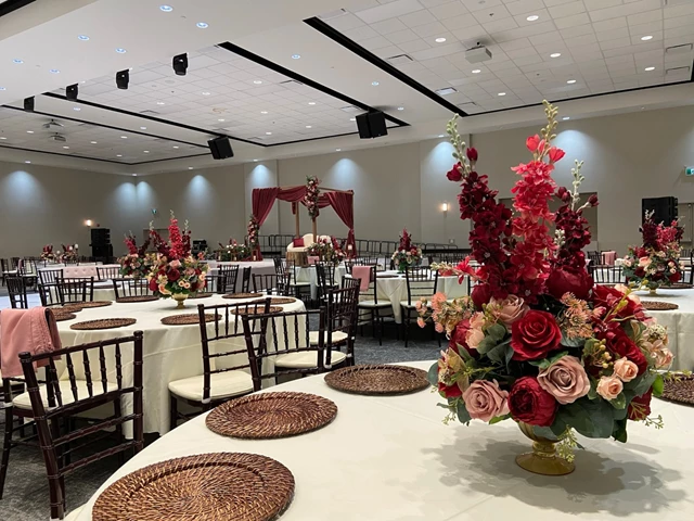 Banquet Halls: OE Banquet Hall 7