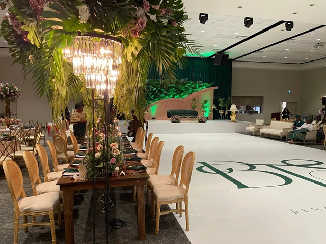 Banquet Halls: OE Banquet Hall 4