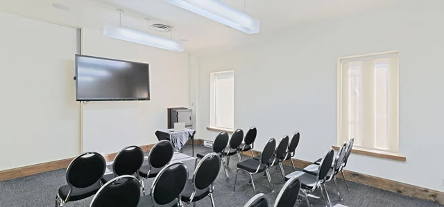 Conference Centres: Oakham House 8