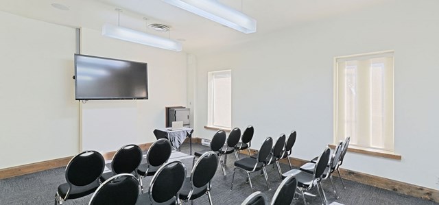 Conference Centres: Oakham House 8