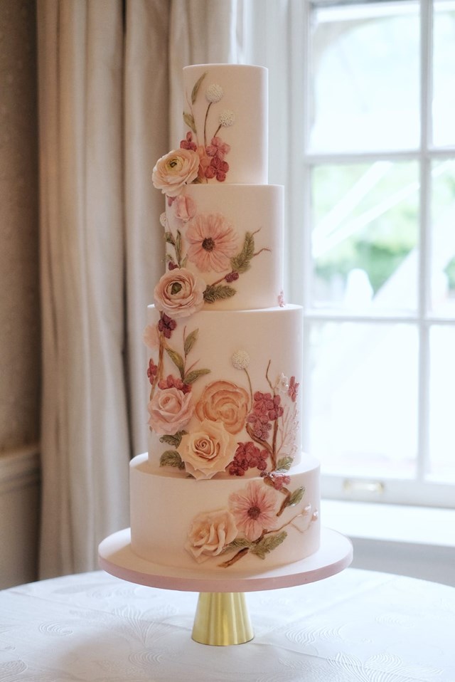 Wedding Cakes: Olivia Yang Cake Studio 14