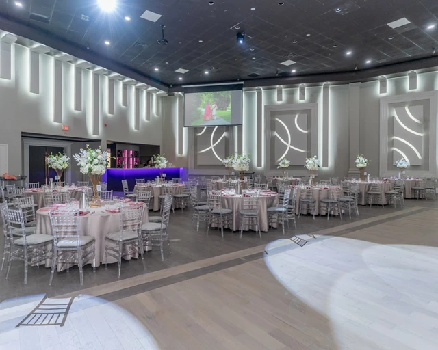 Banquet Halls: Palacio Event Centre 9