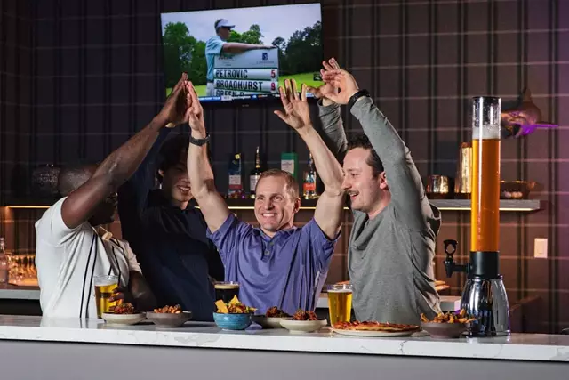 Entertainment Venues: Par Bar 5