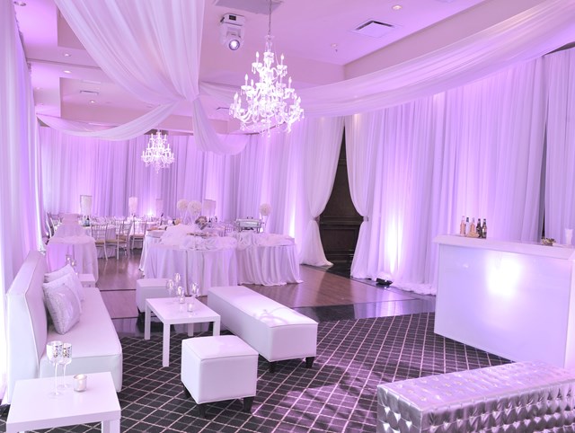 Banquet Halls: Paradise Banquet & Convention Centre 5