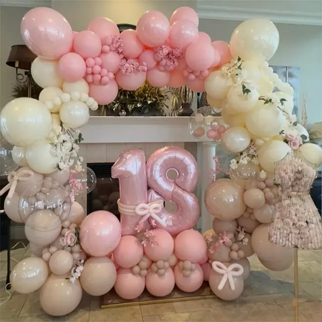 Balloons: Party & Co. Event Styling 1