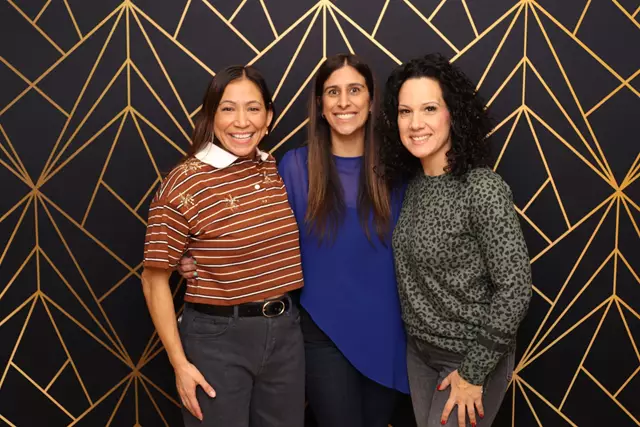 Photo Booths: Photobooth Guys 2