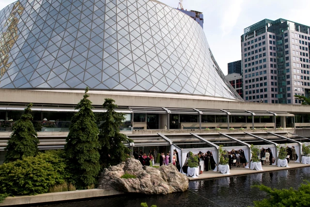 Concert Spaces: Roy Thomson Hall 10