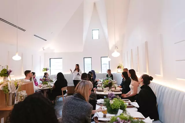 Restaurants: Sara Restaurant 2