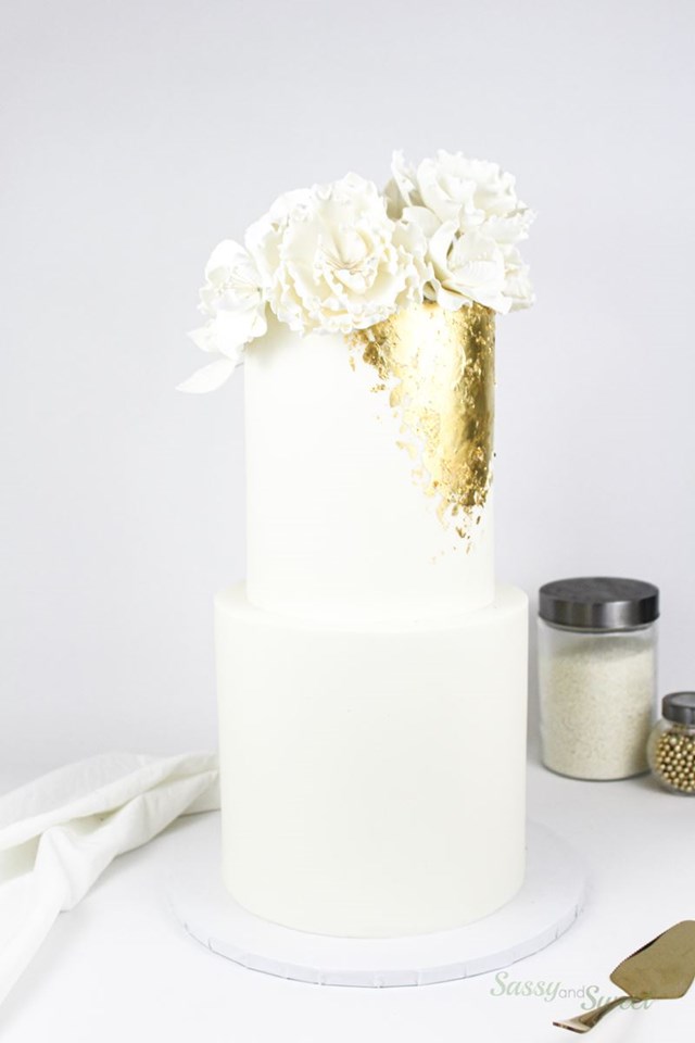 Wedding Cakes: Sassy and Sweet 2