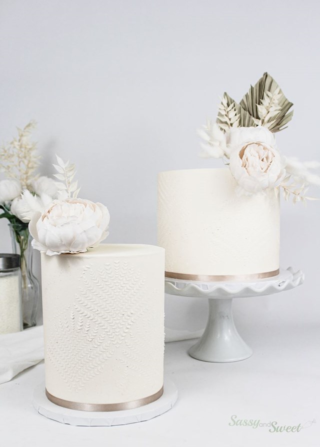 Wedding Cakes: Sassy and Sweet 1