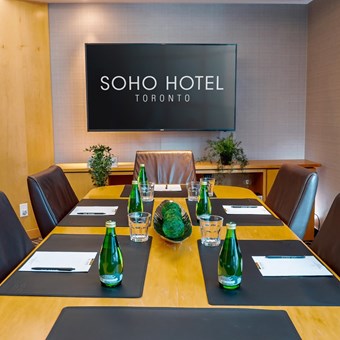 Hotels: SoHo Hotel Toronto 7