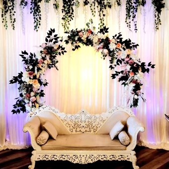 Event Décor: Source Wedding and Party Service 12