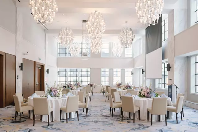 Hotels: Sutton Place Hotel Toronto 1