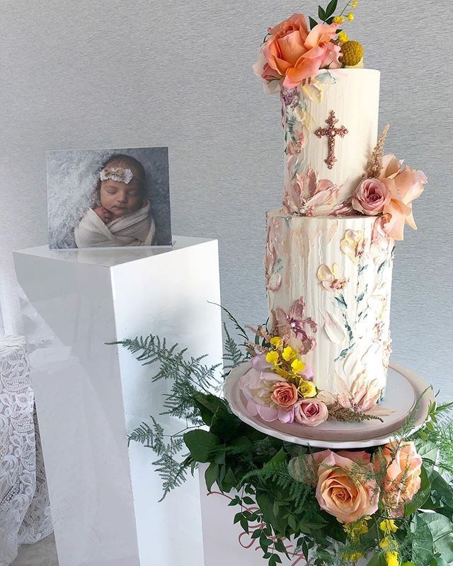 Wedding Cakes: Sweet Sister-Chic Sister 5