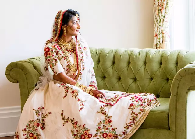 Photographers: The Art of Weddings 3