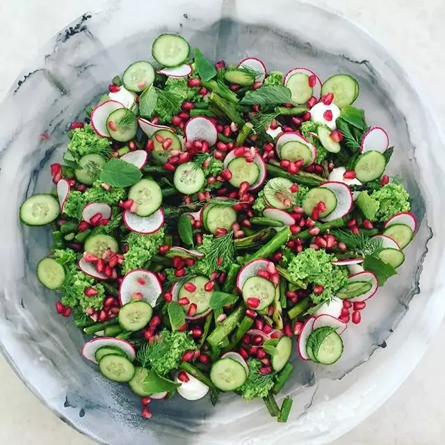 Full Service Caterers: The Edible Story 15