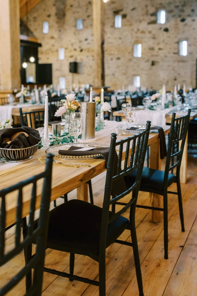 Barn Venues: The Fieldstone Barn 15