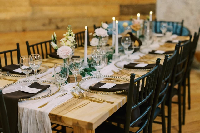 Barn Venues: The Fieldstone Barn 4