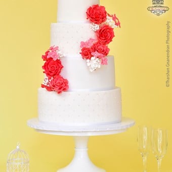 Wedding Cakes: The Frosted Cake Boutique 22