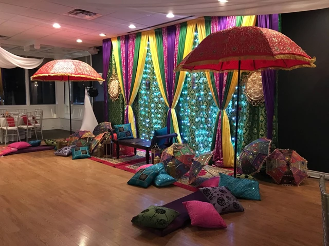 Mansions/Houses: The Glen 6