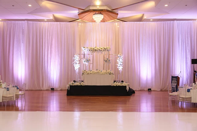 Banquet Halls: The Hallcrown 15