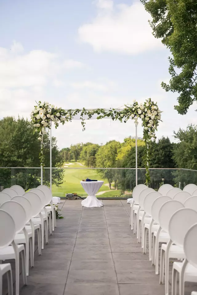 Golf & Country Clubs: The Oakdale Golf and Country Club 4