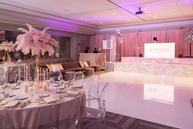 Golf & Country Clubs: The Oakdale Golf and Country Club 3