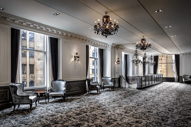 Hotels: The St. Regis Toronto 3