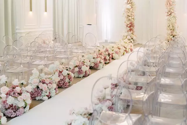 Hotels: The St. Regis Toronto 2