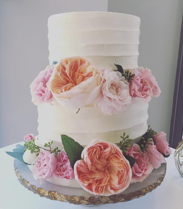 Wedding Cakes: The Wedding Cake Shoppe 2