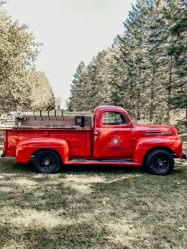 Mobile Bar Services: The Wheeled Brew 1