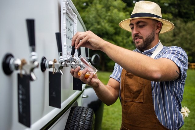 Mobile Bar Services: The Wheeled Brew 10