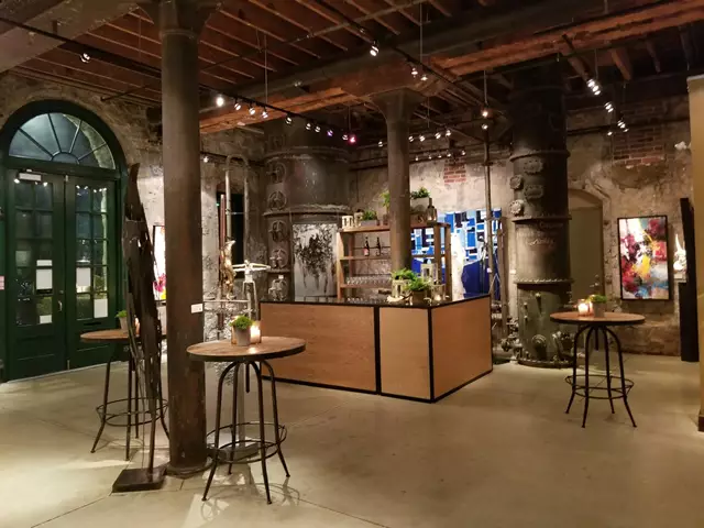 Galleries/Museums: Thompson Landry Gallery 3