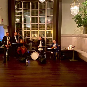 Live Music & Bands: Tiffany Jazz Trio 4