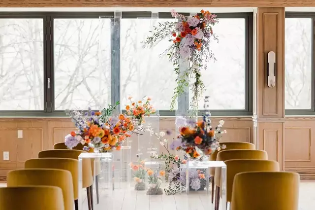 Restaurants: Toronto Beach Club 1