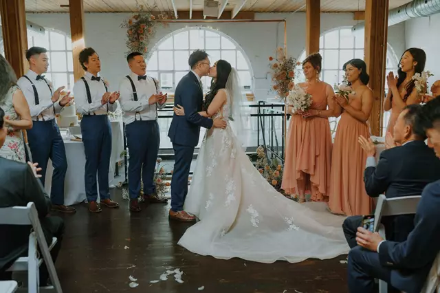 Galleries/Museums: Twist Gallery 5