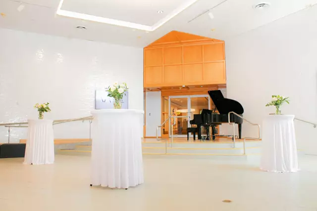 Galleries/Museums: Varley Art Gallery 4