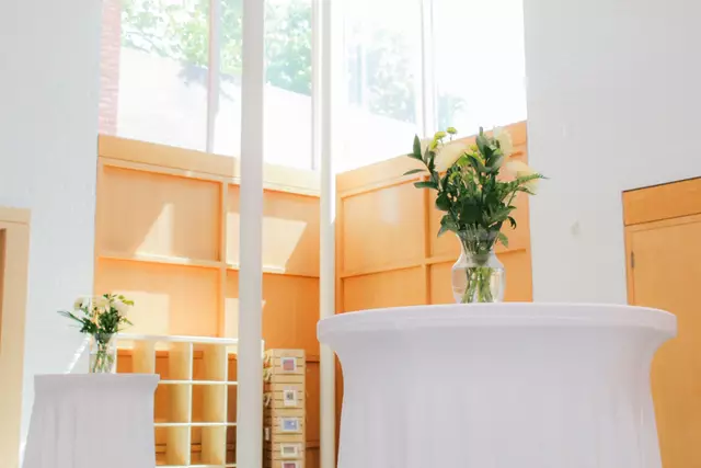 Galleries/Museums: Varley Art Gallery 5