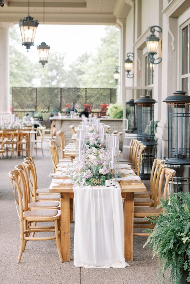 Wedding Planners: Velvet Bordeaux Events 19