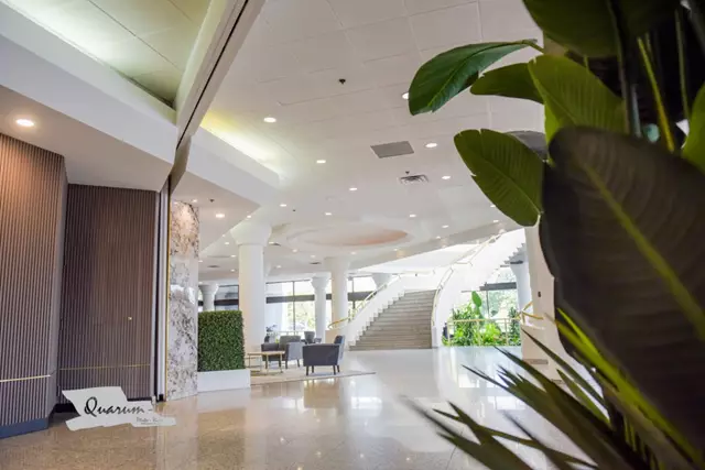 Banquet Halls: Venu Event Space 4