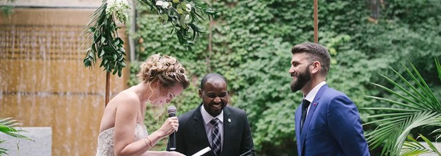 Officiants: Wedding Officiant Canada 1